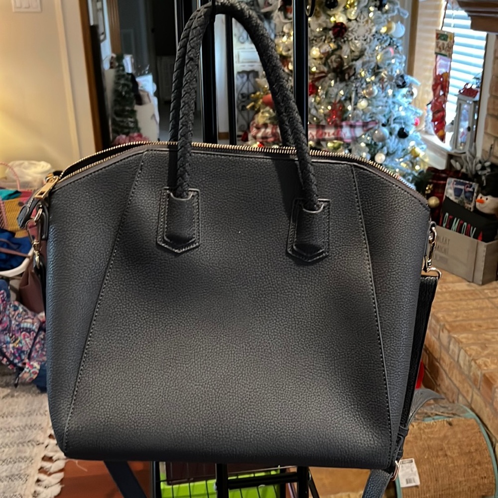 Sole Soviet crossbody